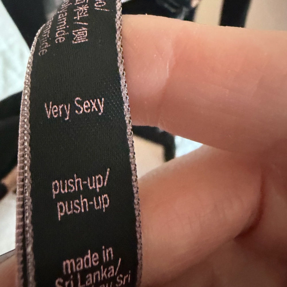 VS Very Sexy Push Up Bra Set 34DD - Picture 4 of 4